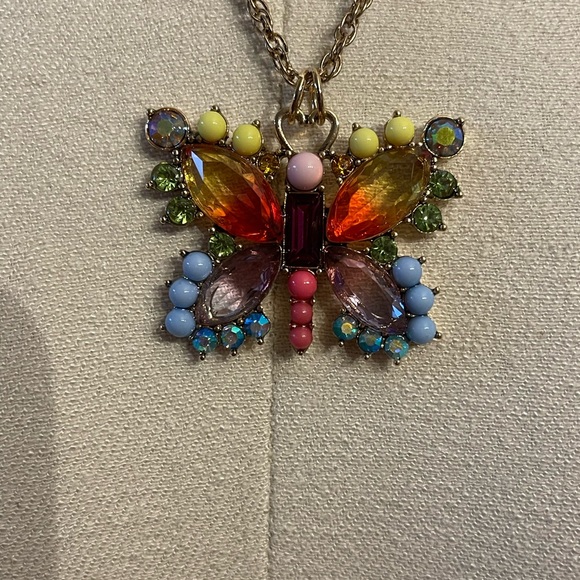 🦋NWT BETSEY JOHNSON BUTTERFLY NECKLACE🦋 - Picture 4 of 11